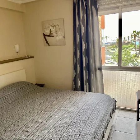 La Pineda, Edificio Dms2, 319 *